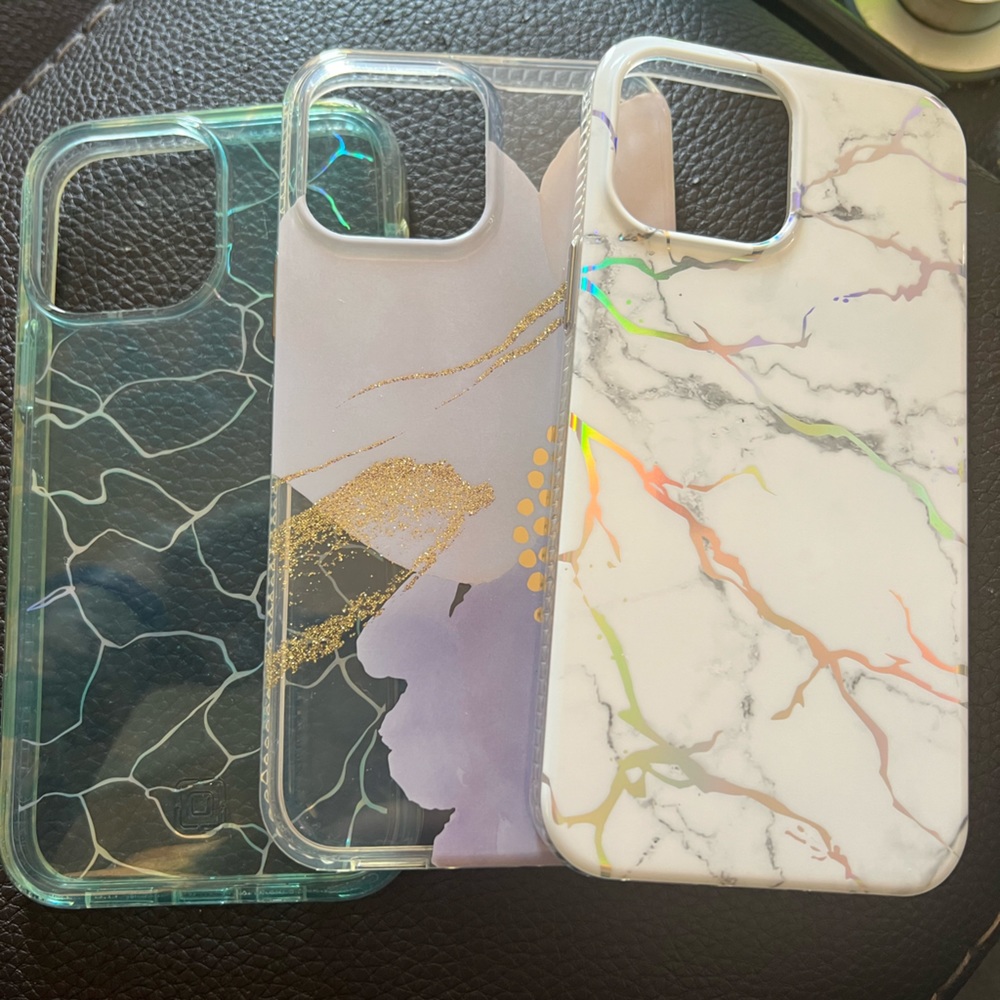 3 iPhone 13 Pro Max cases